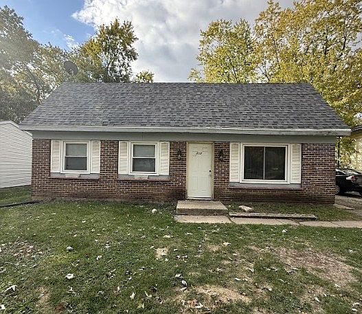 1st image of 217 S Orchard Dr