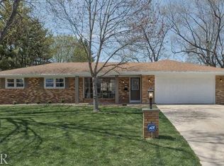 117 Gladys Dr, Normal, IL 61761