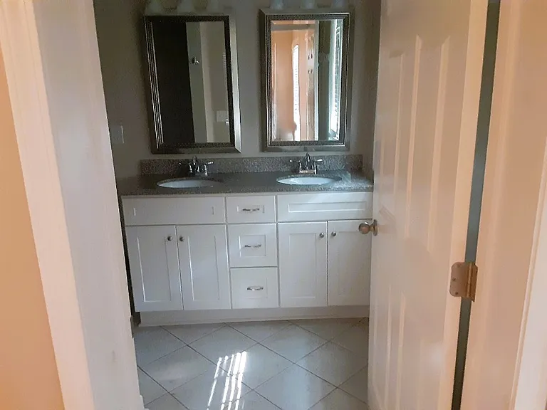 4239 Forrest Ave — Photo 5
