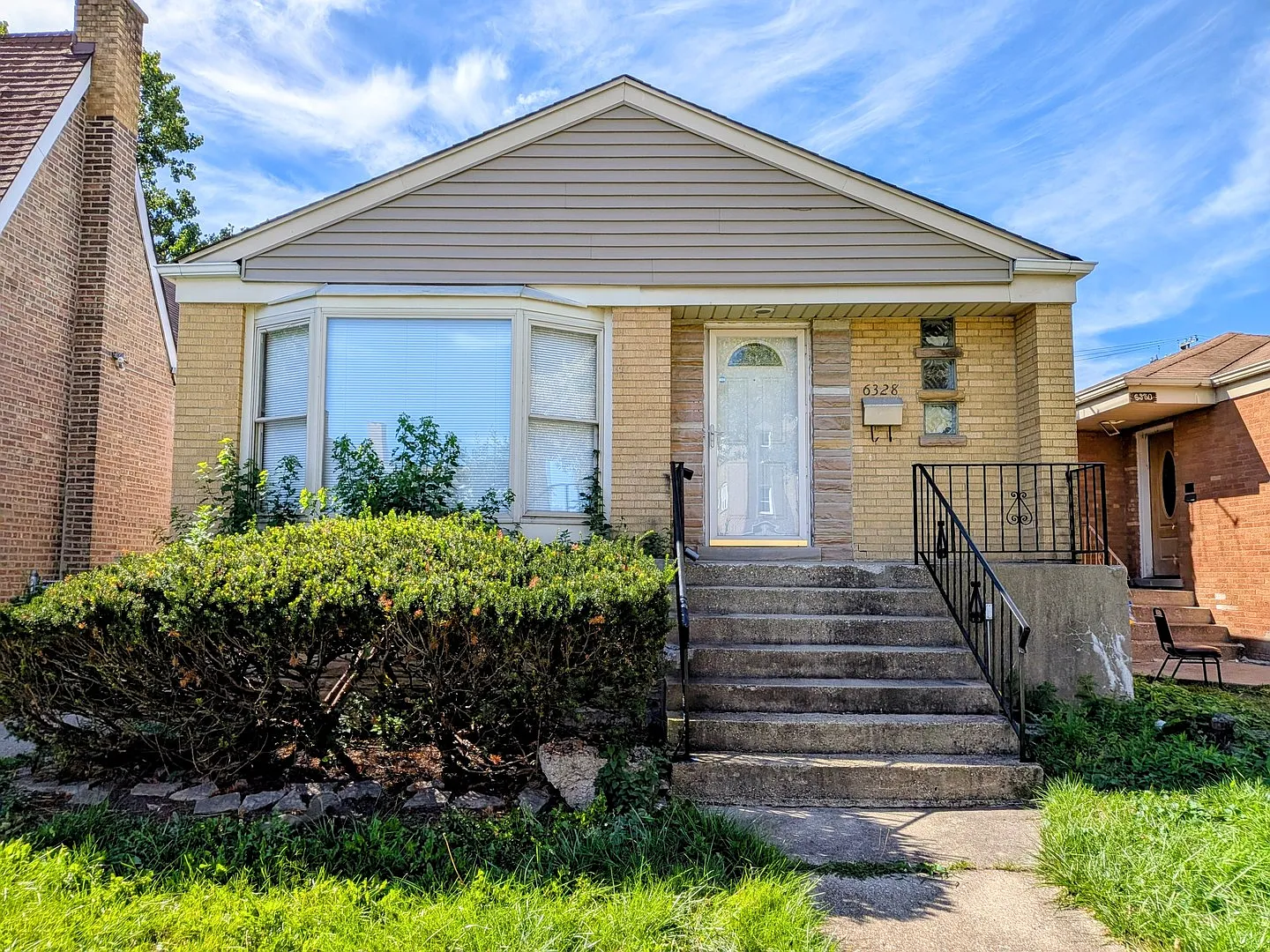 3 bed, 1111 sqft, $2,900 — Photo 1