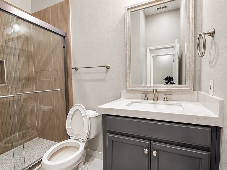 621 Pecan Dr — Photo 17