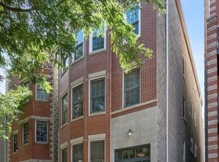 3318 N Damen Ave #3, Chicago, IL 60618