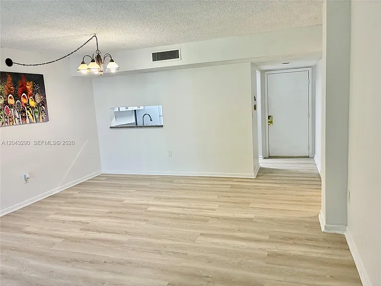 8420 SW 133rd Avenue Rd #422 — Photo 3