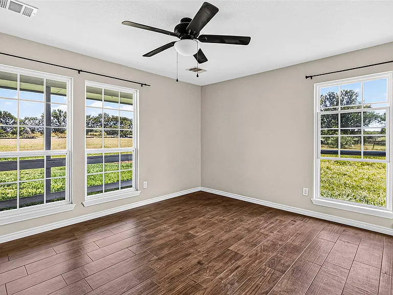 2500 Center Point Rd — Photo 12