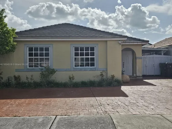 7544 W 30th Ct, Hialeah, FL 33018