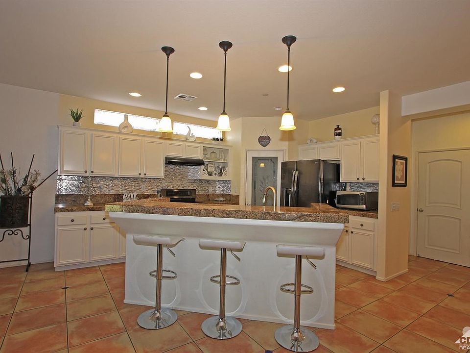 1st image of 961 Alta Cresta