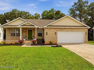 4412 Waldon Pond Ln, Corryton, TN 37721