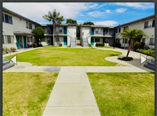 1 Bdrm Downstairs Move In Ready With Parking!, Long Beach, CA 90805