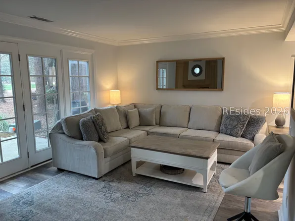 31 Shipyard Dr #5B, Hilton Head Island, SC 29928
