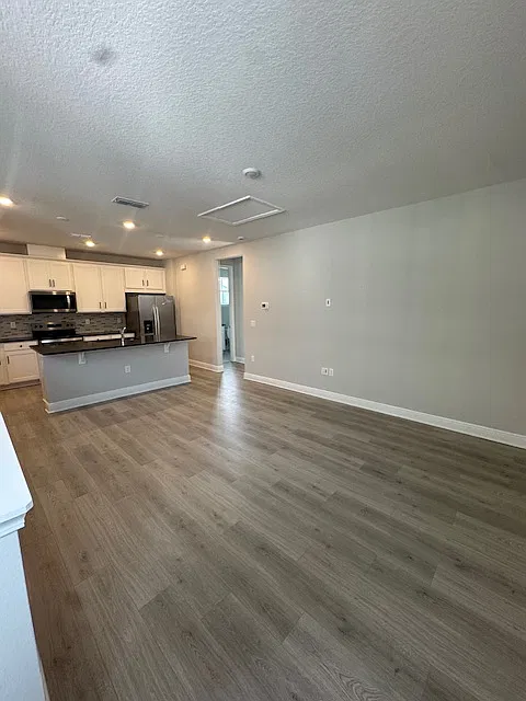 1 bed, 720 sqft, $1,850 — Photo 2