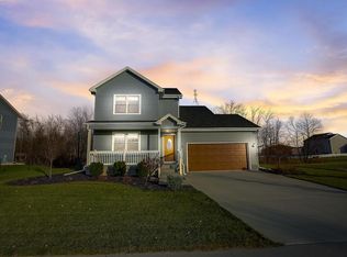 445 Whispering Way, Johnson Creek, WI 53038