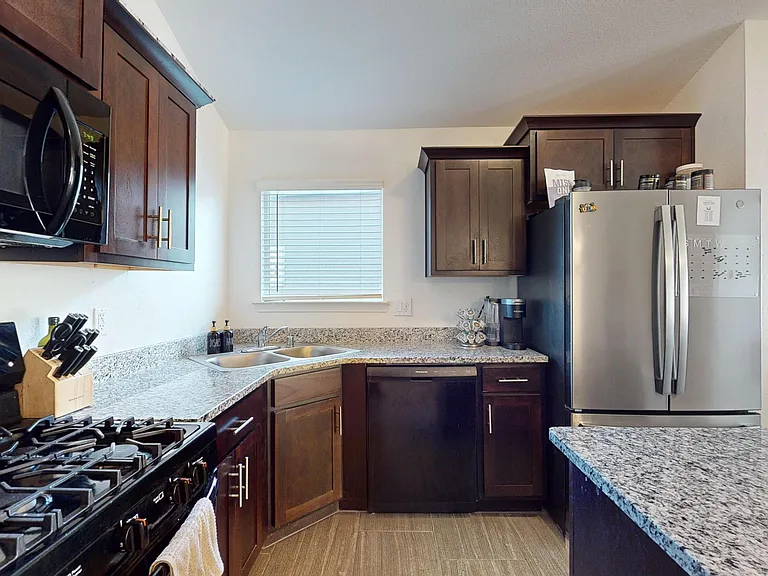14613 Luciana Alvarado Ct — Photo 8
