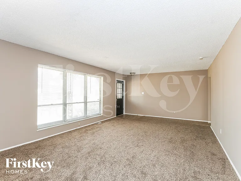 12810 Verwood Dr — Photo 4