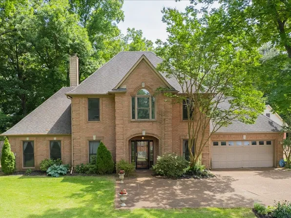 7733 Sunny Trail Dr, Bartlett, TN 38135
