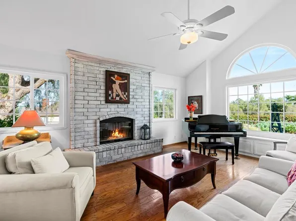 2647 Alta Vista Dr, Fallbrook, CA 92028