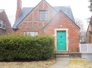 92 Spokane Dr, Pontiac, MI 48341