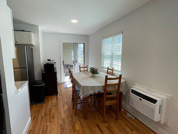 4th image of 5 Woodside Avenue #65