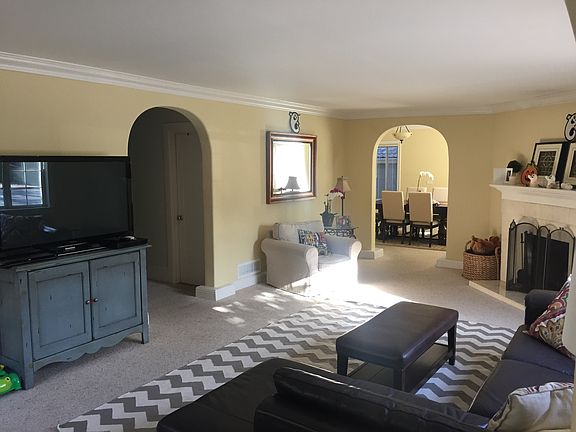5th image of 856 Edgehill Dr #A