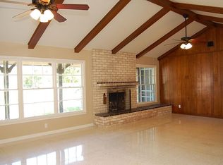 5109 Colonial Dr, Pearland, TX 77584