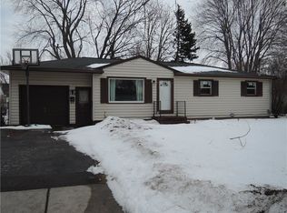 140 Maple Ave, Rochester, NY 14609