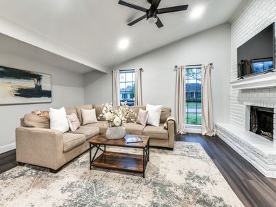 5209 Cole Dr, The Colony, TX, 75056