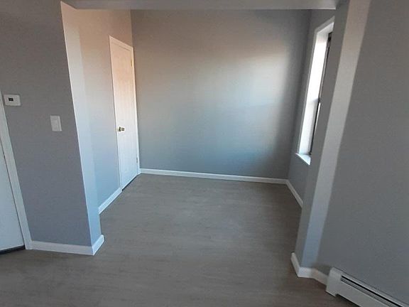 5th image of 8316 10th Ave #2F