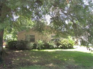 1710 Granvue Dr, Stuttgart, AR 72160