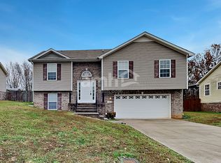 3429 Queensbury Rd, Clarksville, TN 37042