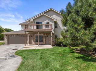 9271 S 51st St, Franklin, WI 53132