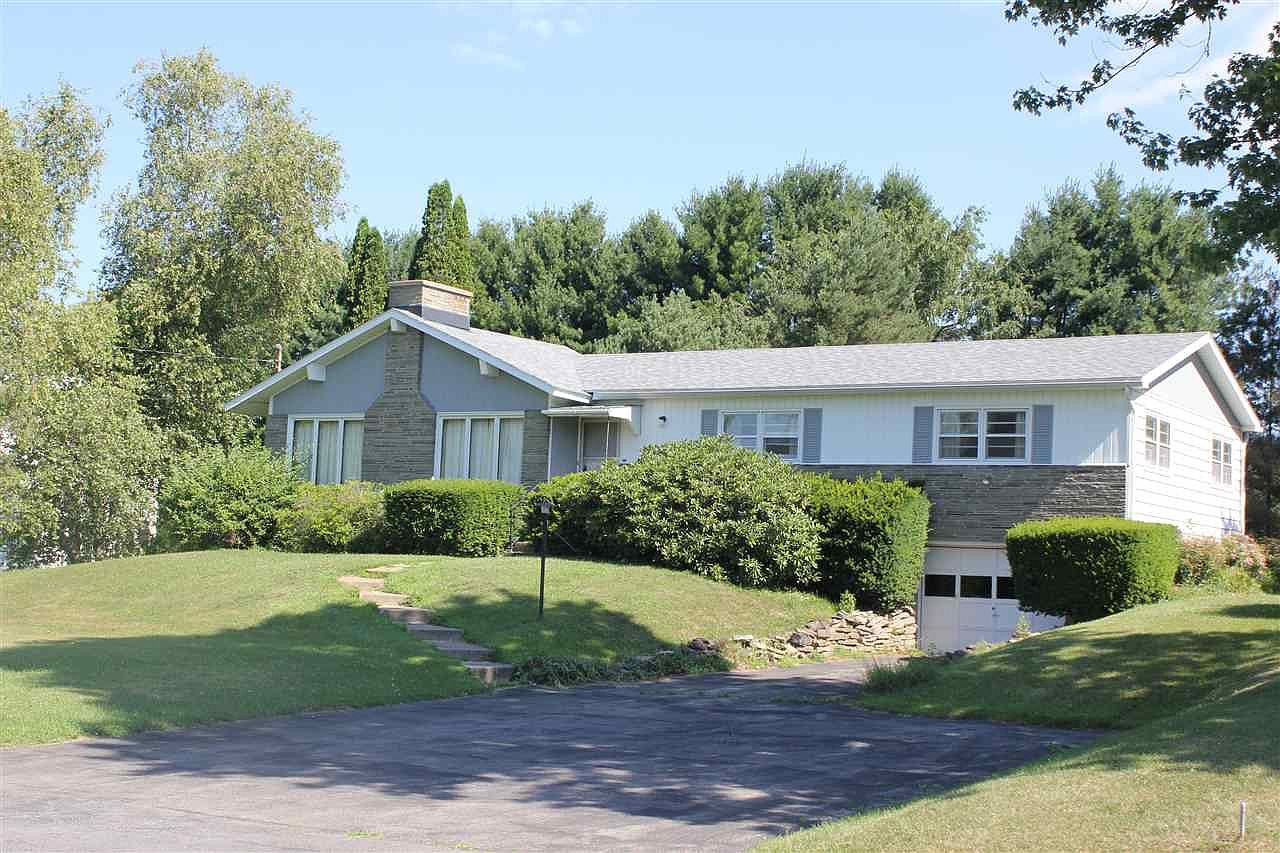 242 Scenic Dr, Hagaman, NY 12086 Zillow
