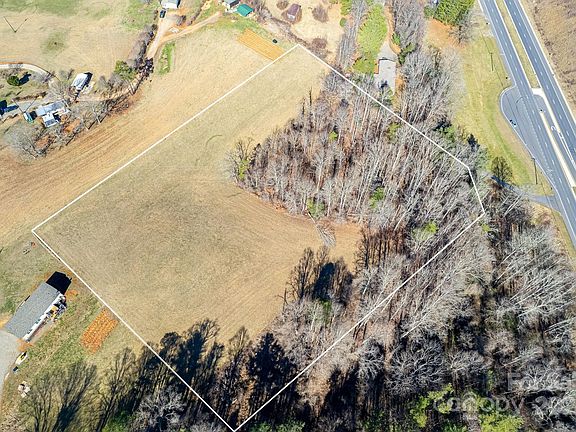 2nd image of 99999 Old Farmstead Trl