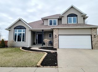 2010 Grandview Dr, Fort Dodge, IA 50501