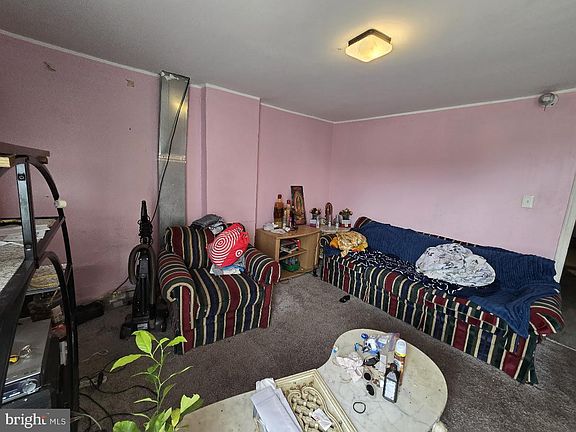 3rd image of 232 Breunig Ave
