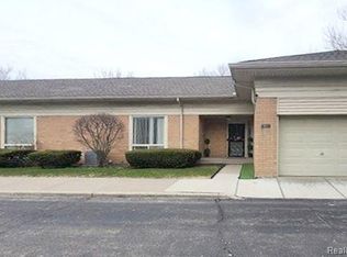 1042 Trevor Pl, Detroit, MI