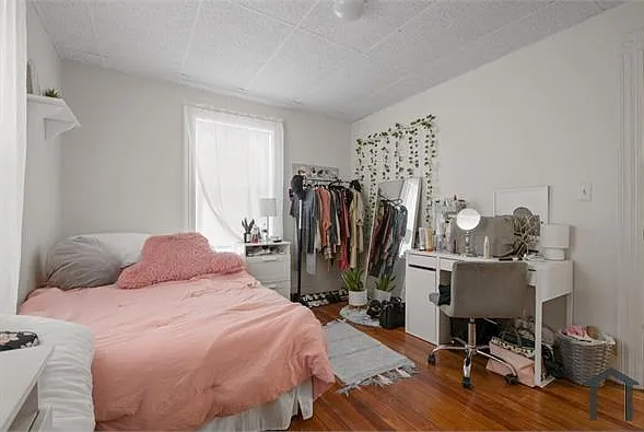 78 Collins St #1 — Photo 5