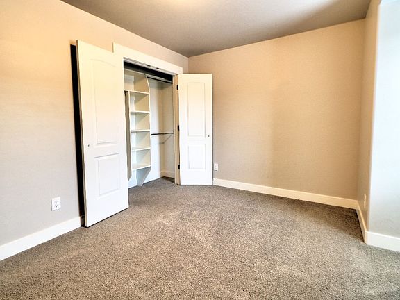 2nd image of 598 N 220th St E