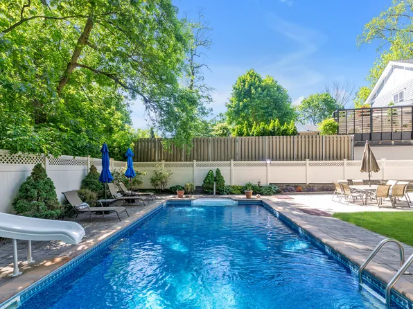 41-27 Orient Avenue image 21 of 24