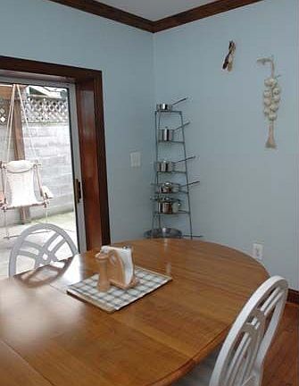 Breakfast Room