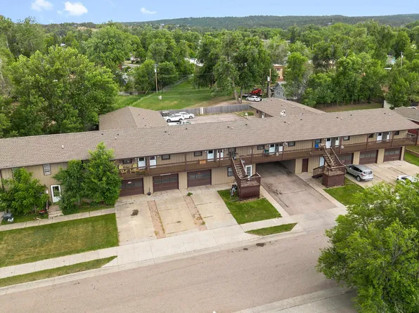 3313 Leland Ln, Rapid City, SD 57702