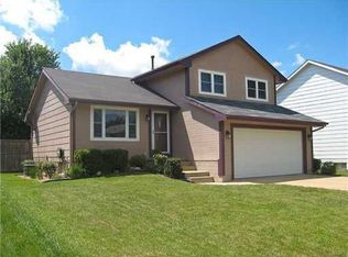 3270 5th St, Marion, IA 52302