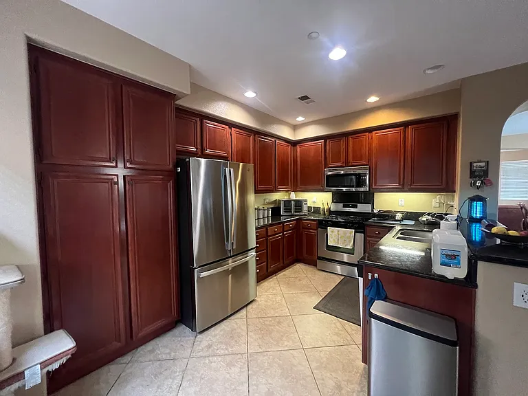 912 Mira Lago Way — Photo 9