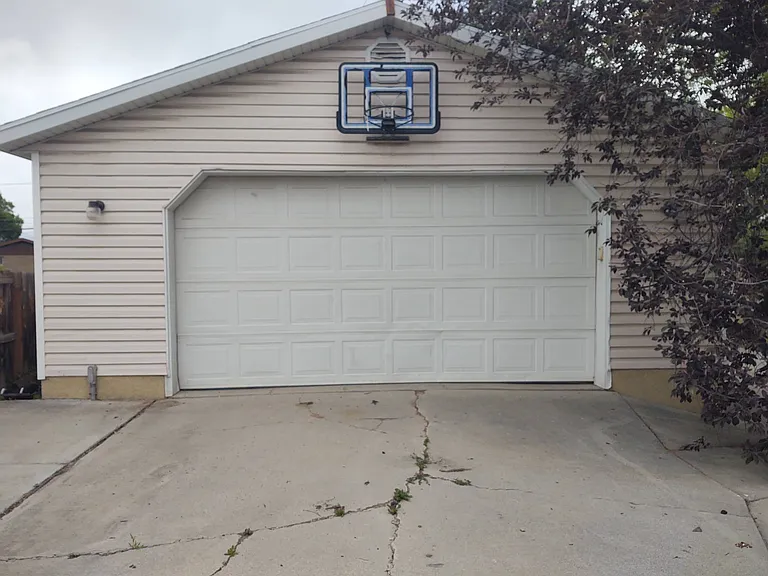 7794 S Pioneer St — Photo 21