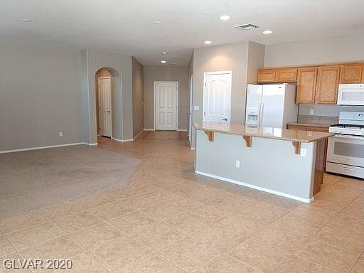 5th image of 5120 Conway St
