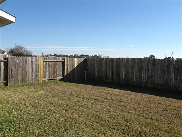 1402 Chandler Cv — Photo 14