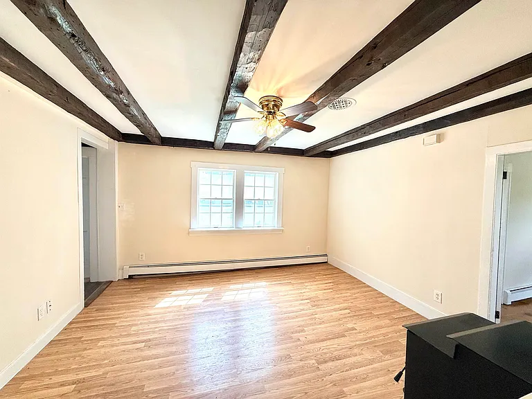 48 Cross St — Photo 11