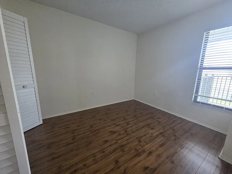 515 Landings Way — Photo 12