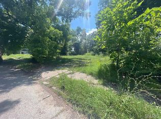 1342 N 41st St, East Saint Louis, IL