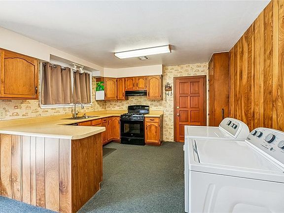 5th image of 105 Yorke St