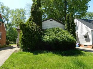 8019 Newport Ave, Parma, OH