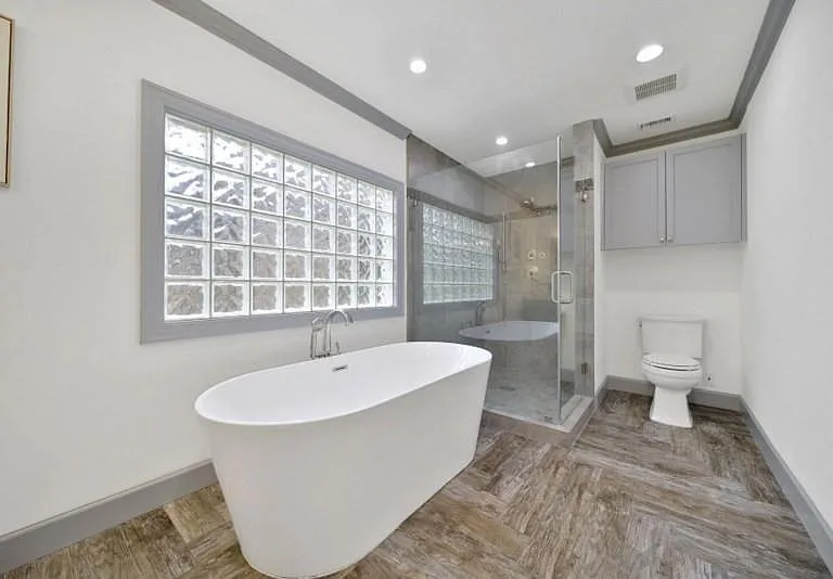 10042 Briar Forest Dr — Photo 31